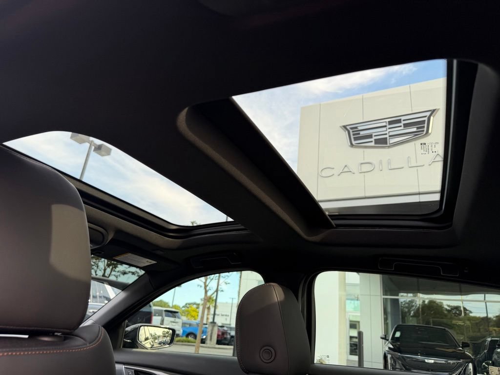 Used 2026 Cadillac CT5 V RWD image 16