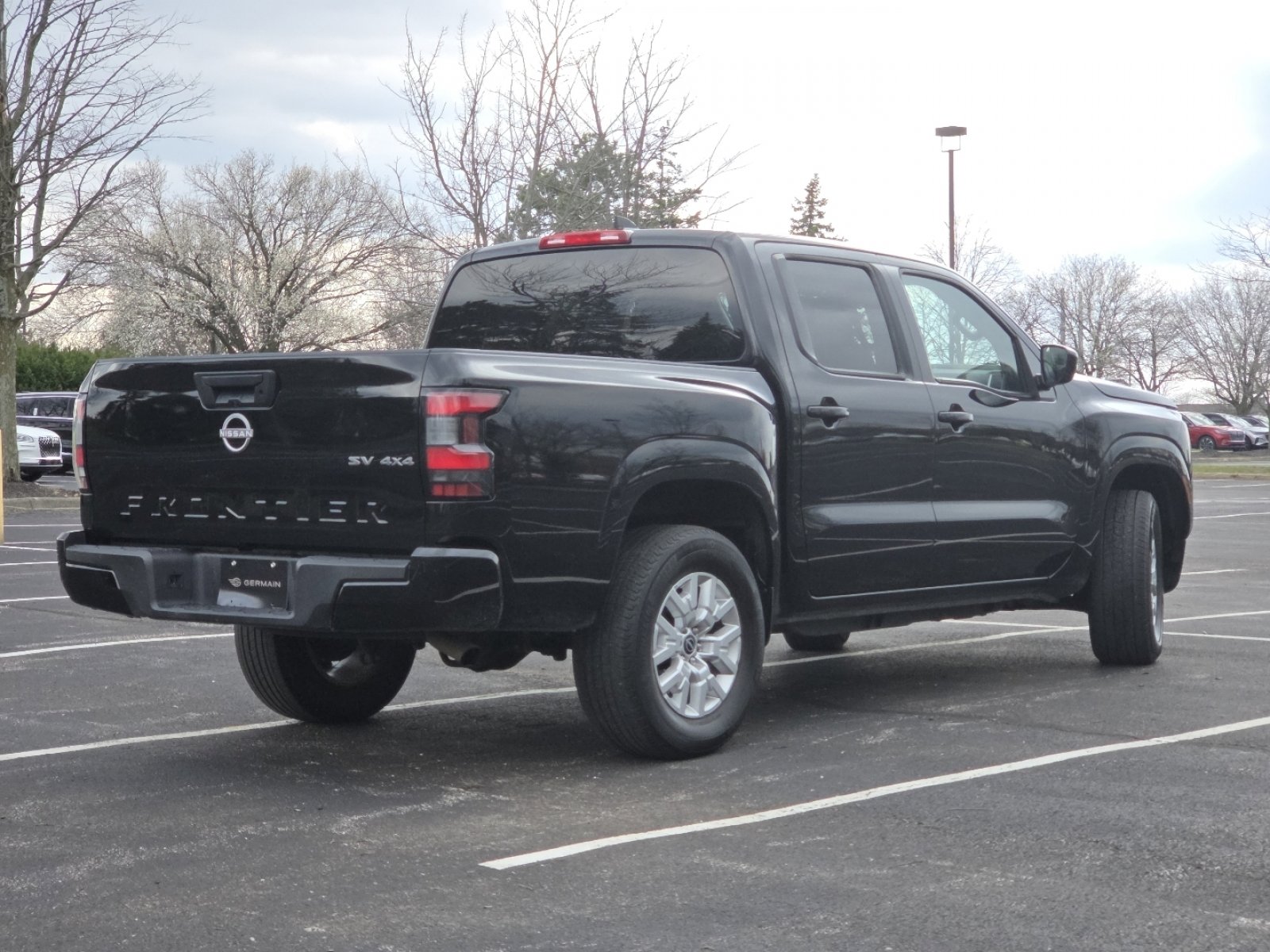 Used 2023 Nissan Frontier SV image 17