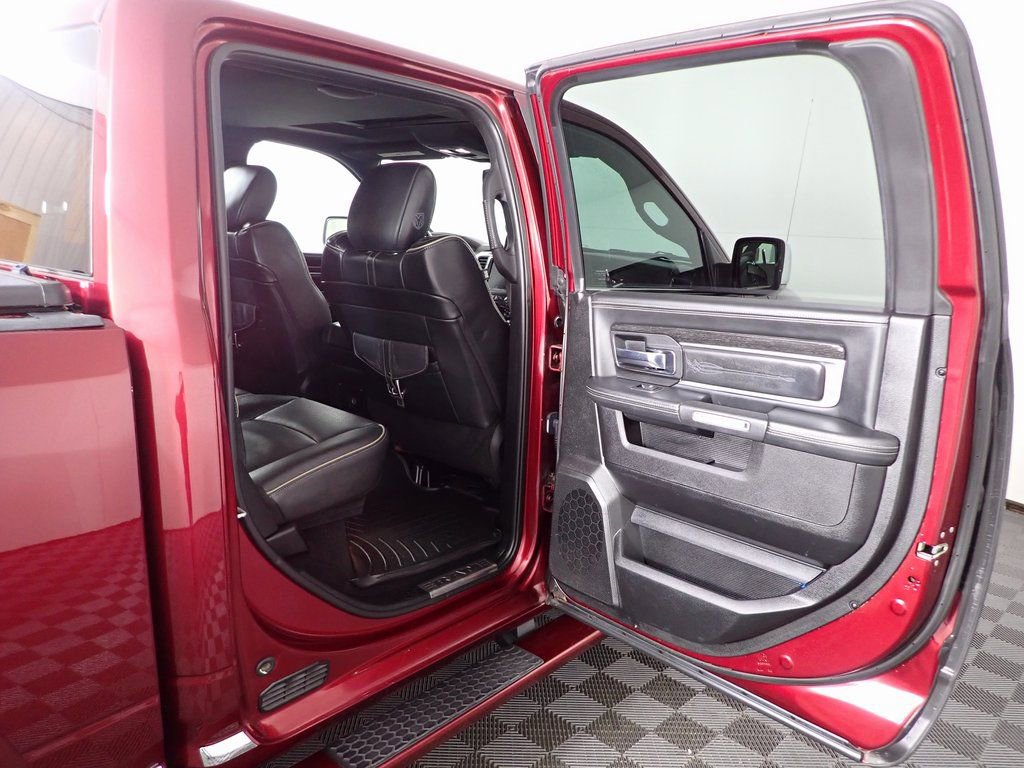 Used 2018 RAM 1500 Limited image 27