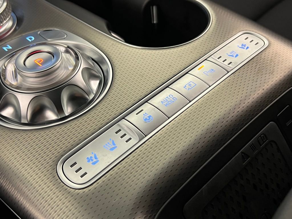 Used 2025 Genesis GV60 Advanced image 20