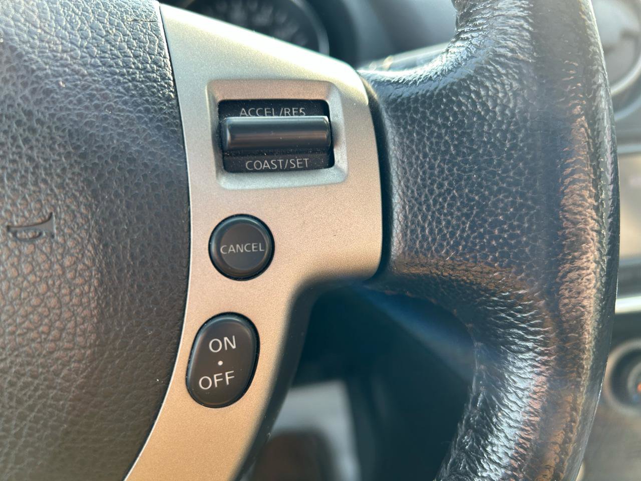 Used 2013 Nissan Rogue SL image 20