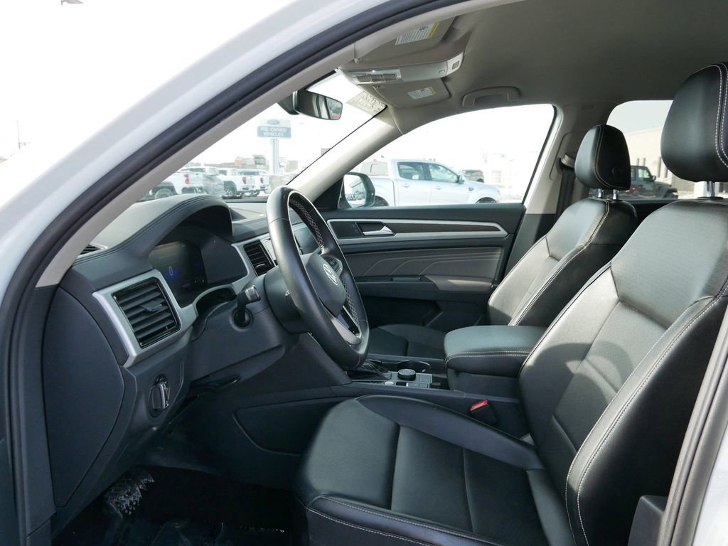Used 2022 Volkswagen Atlas SE image 7