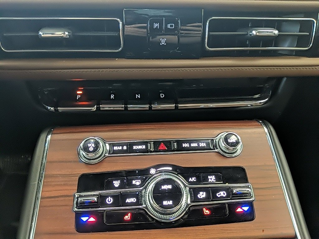 Used 2022 Lincoln Aviator Grand Touring image 19