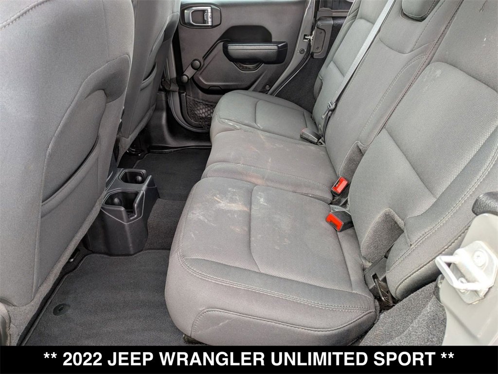 Used 2022 Jeep Wrangler Unlimited Sport image 23