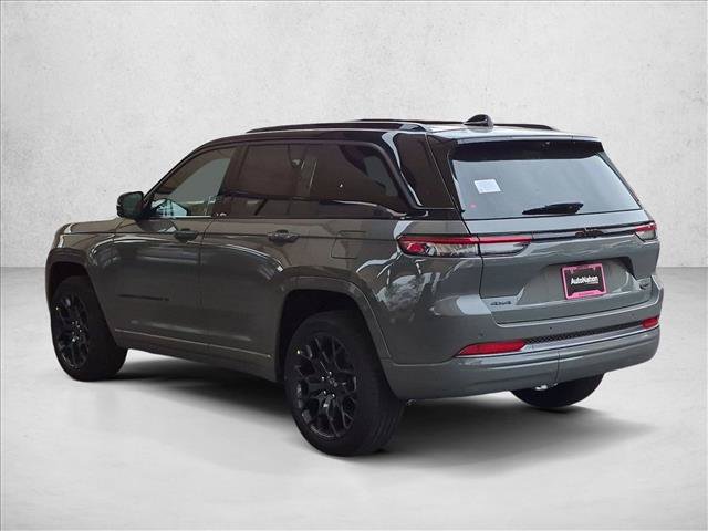 New 2027 Jeep Grand Cherokee Summit AWD/4WD image 9