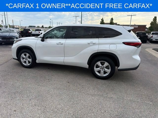 Used 2023 Toyota Highlander L FWD image 6