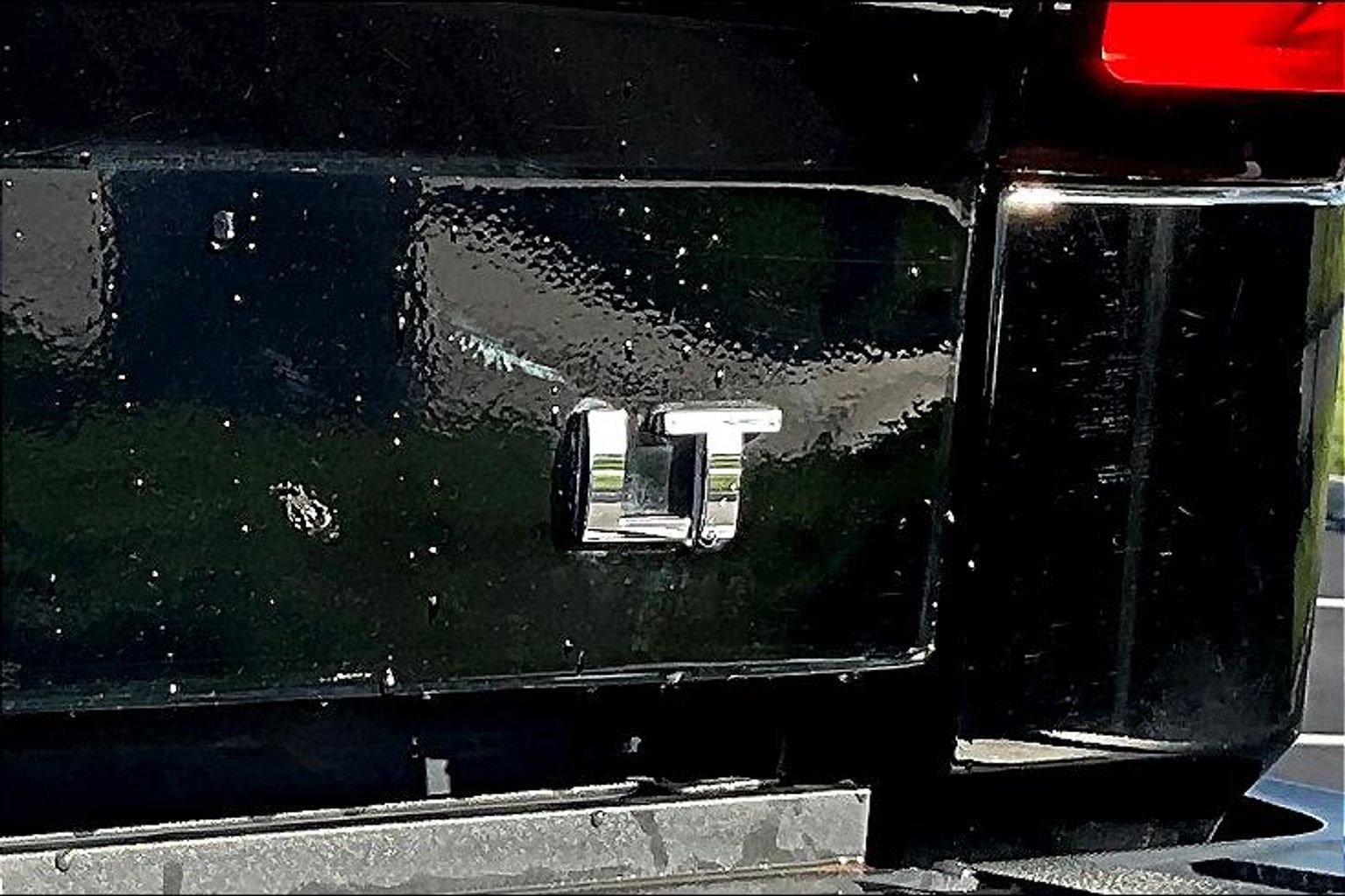 Used 2018 Chevrolet Silverado 1500 LT w/ All Star Edition image 25