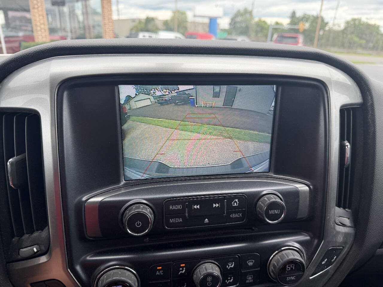 Used 2018 Chevrolet Silverado 1500 LT w/ All Star Edition AWD/4WD image 28
