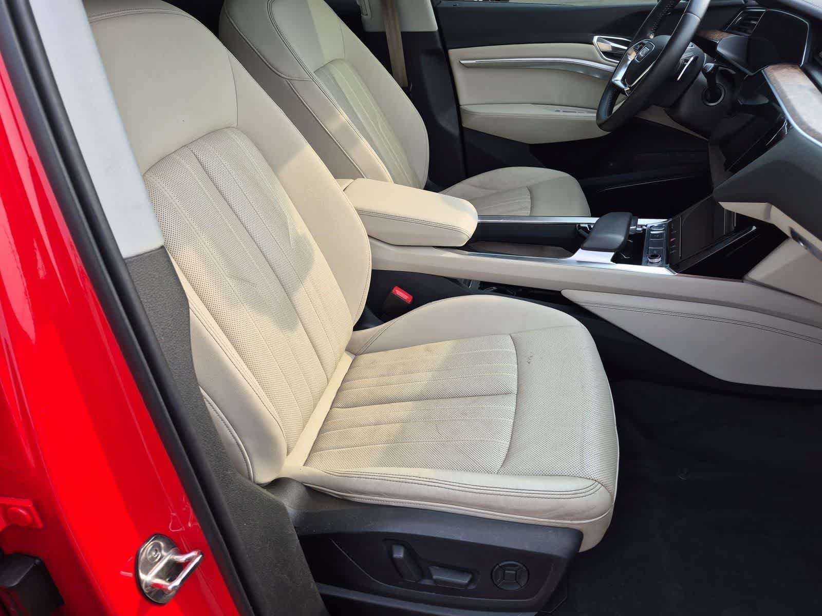 Used 2019 Audi e-tron Premium Plus AWD/4WD image 22