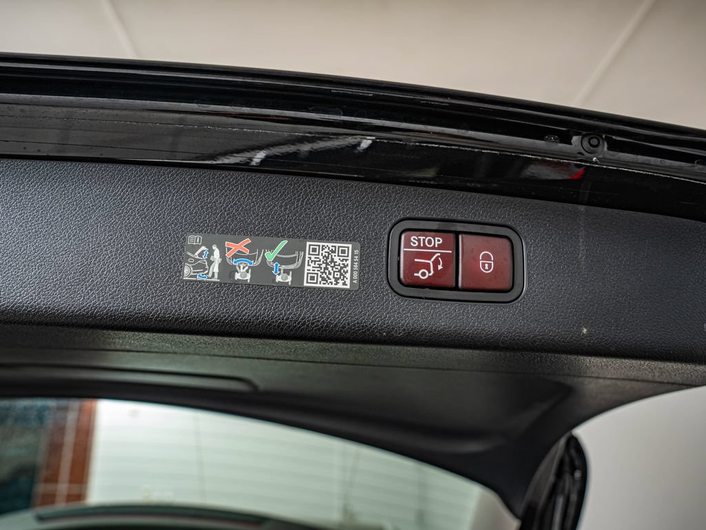 Used 2017 Ford Escape SE FWD image 80
