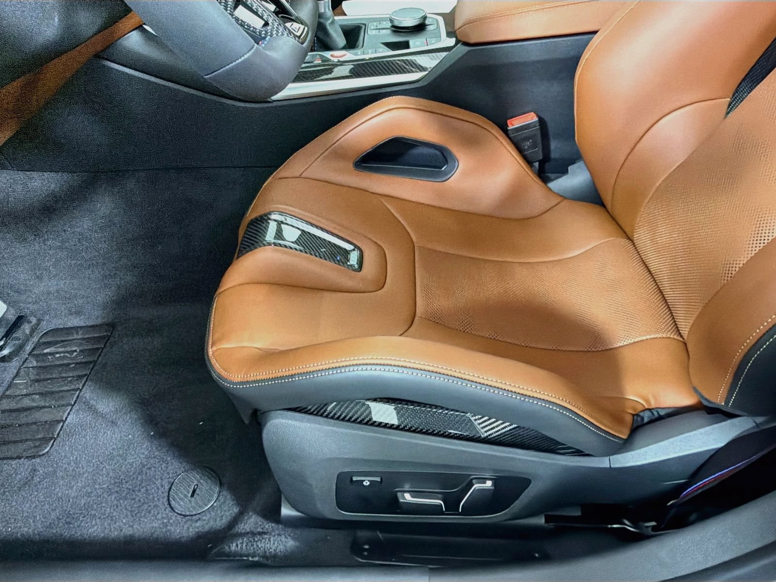 New 2027 BMW M3 w/ M Carbon Exterior Package RWD image 22