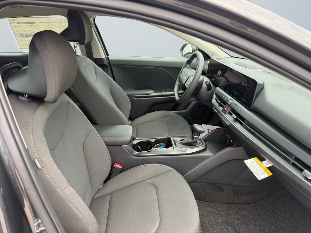 New 2026 Kia K4 FWD image 15