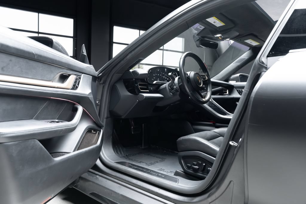 Used 2020 Porsche Taycan Turbo AWD/4WD image 22