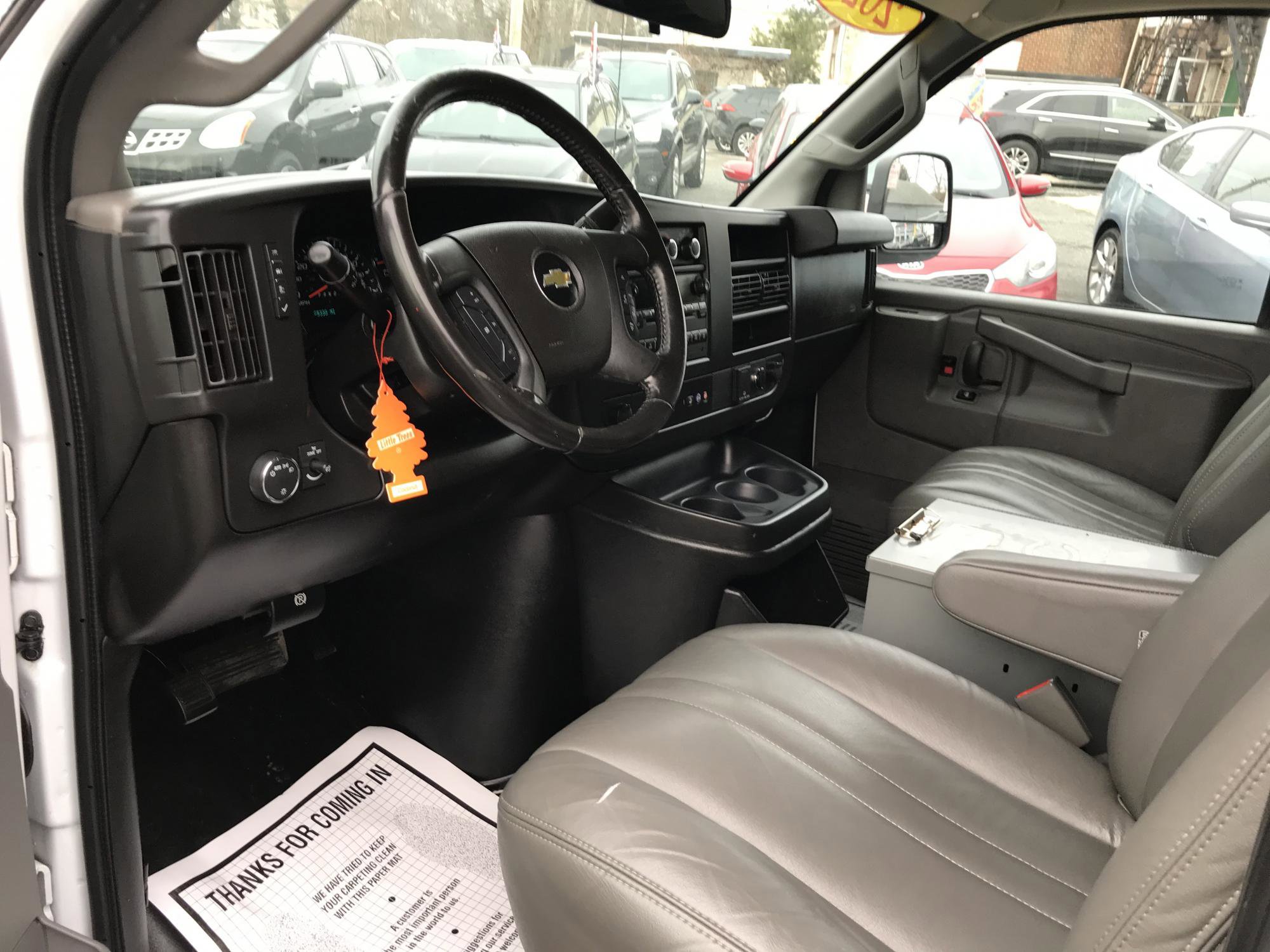 Used 2021 Chevrolet Express 2500 w/ Communications Package image 8