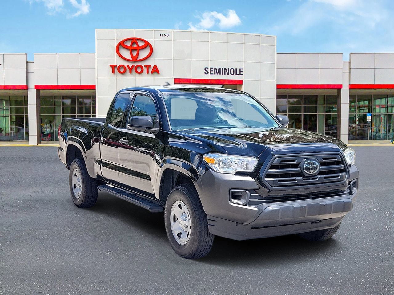 Used 2018 Toyota Tacoma SR RWD image 2