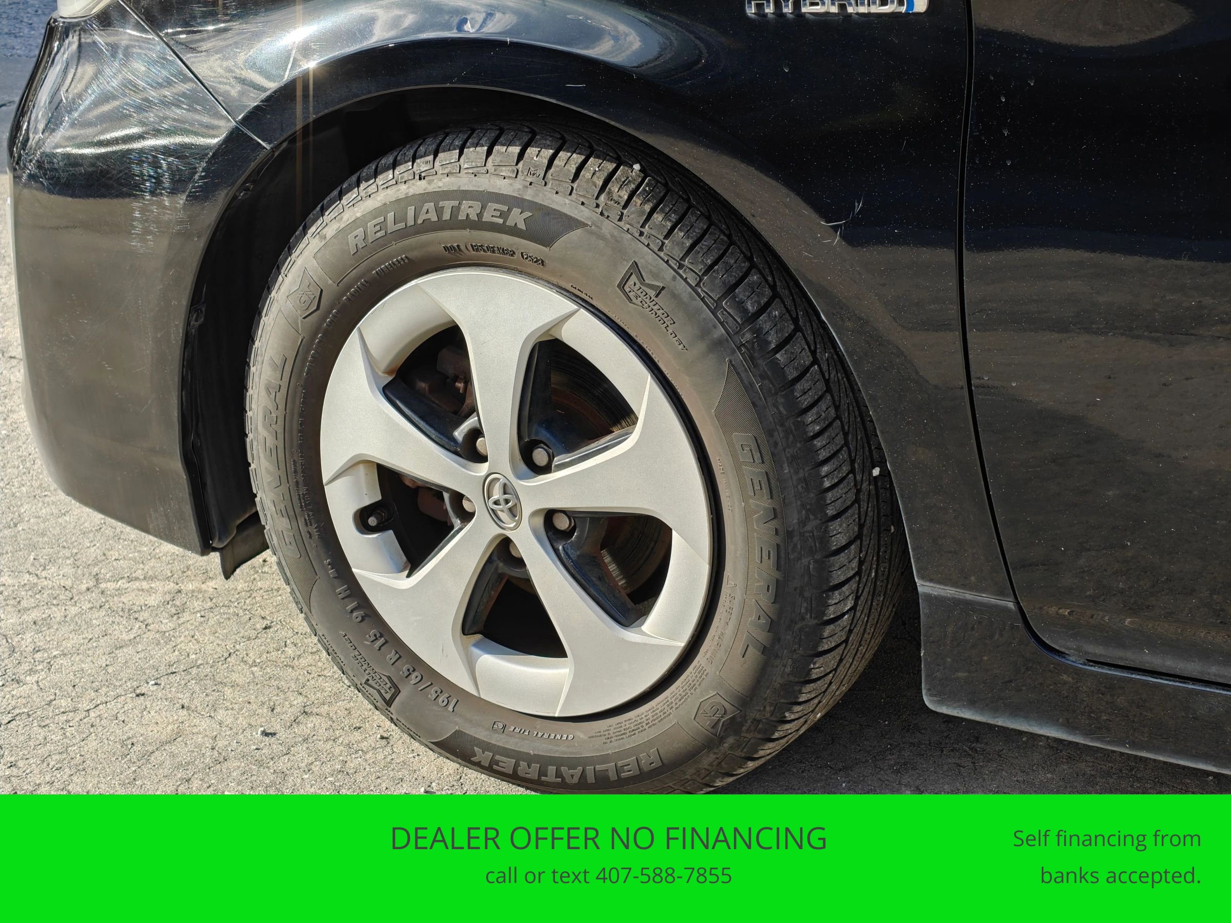 Used 2013 Toyota Prius Three image 22