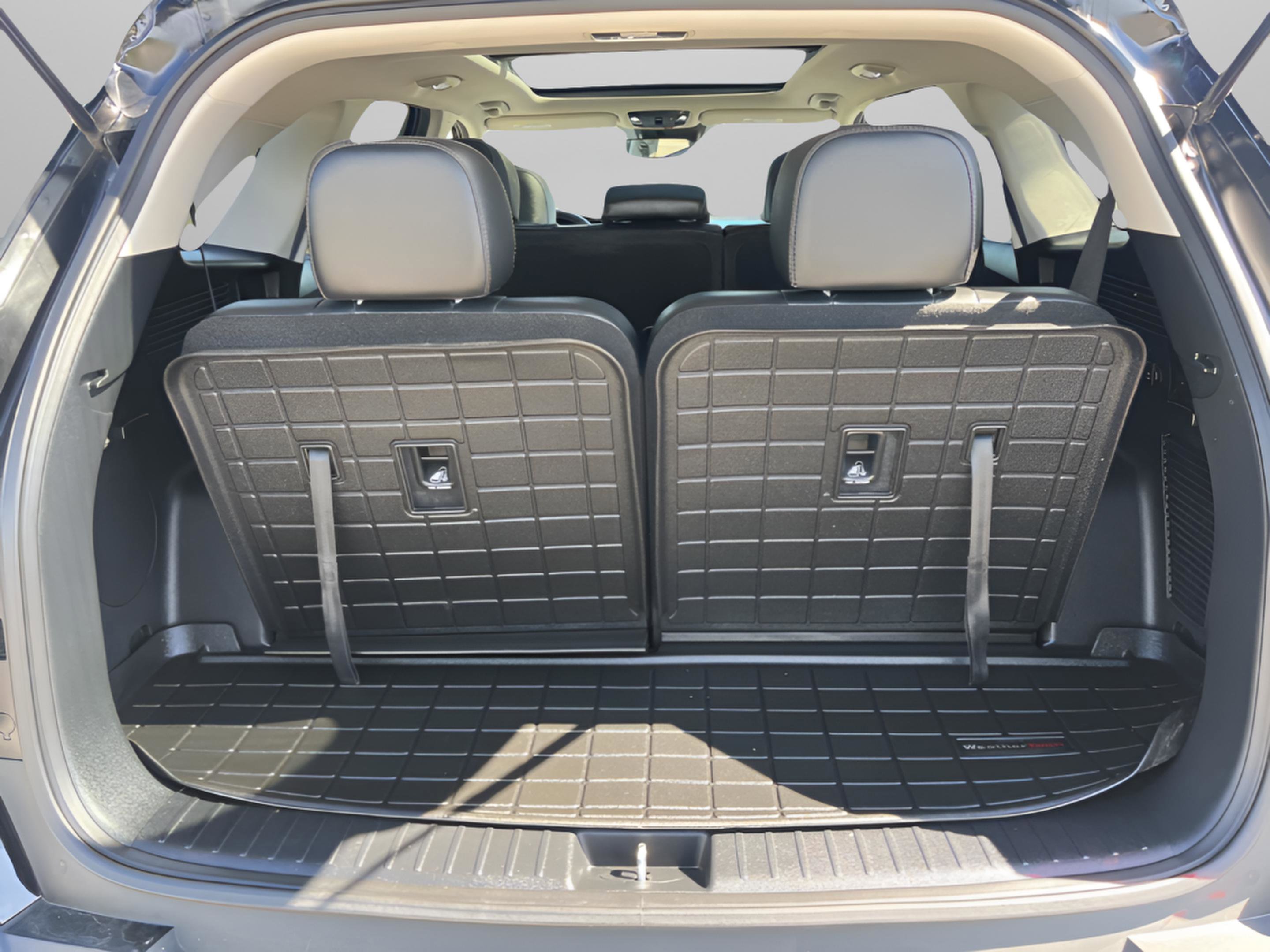 Used 2023 Kia Sorento S w/ Panoramic Sunroof Package AWD/4WD image 24
