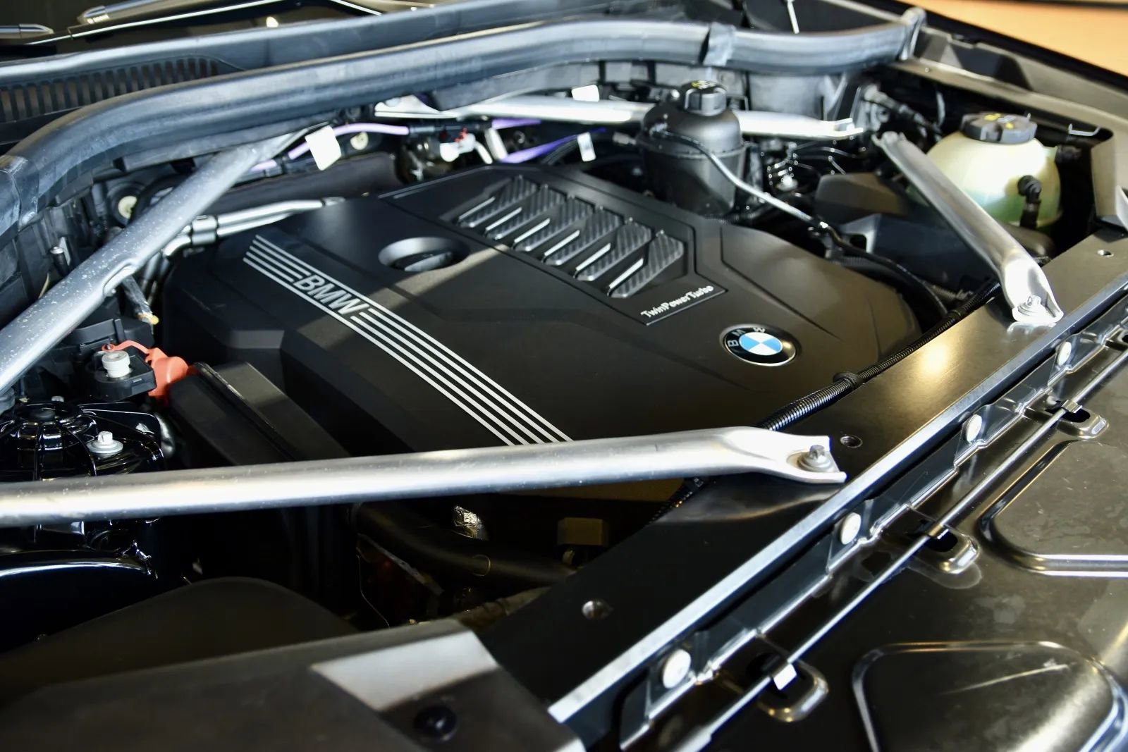 Used 2023 BMW X5 xDrive40i w/ Premium Package image 29