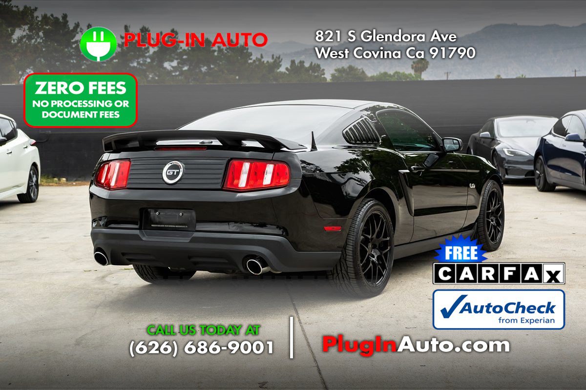 Used 2011 Ford Mustang GT Premium w/ GT Coupe Accessory Pkg 5 RWD image 4