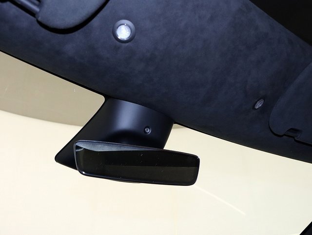 Used 2023 Tesla Model S Plaid image 23