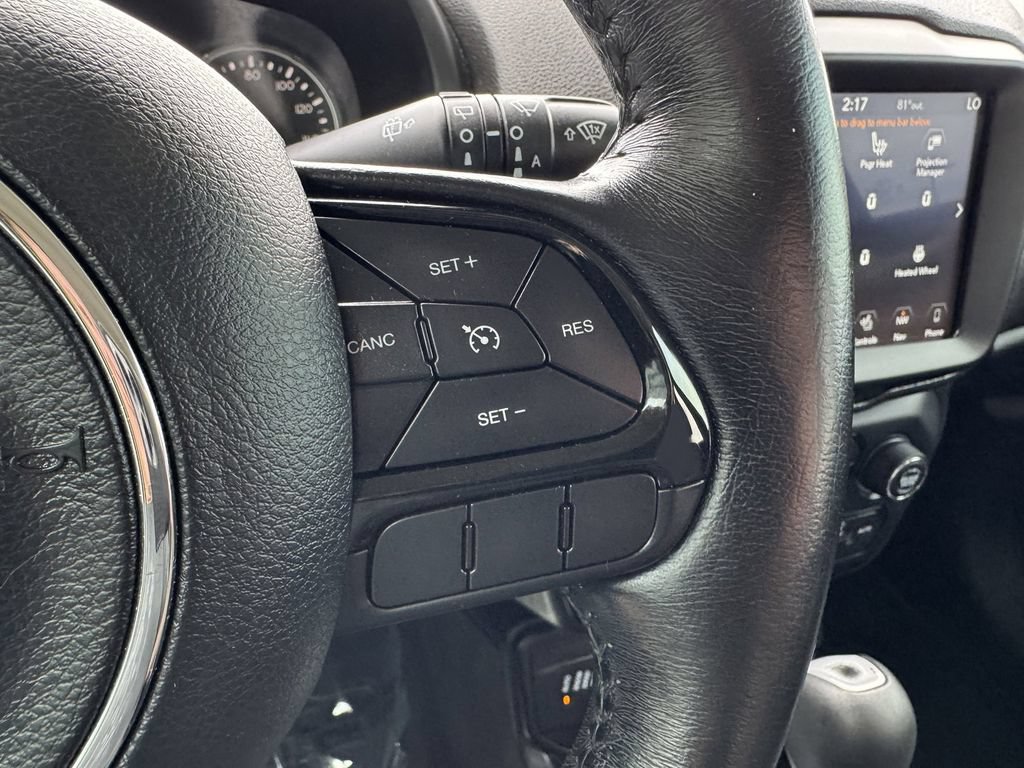 Used 2018 Jeep Renegade Altitude w/ UConnect 8.4 Nav Group AWD/4WD image 19
