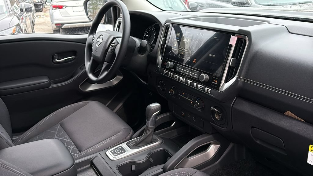 New 2026 Nissan Frontier SV w/ Tow Package AWD/4WD image 7