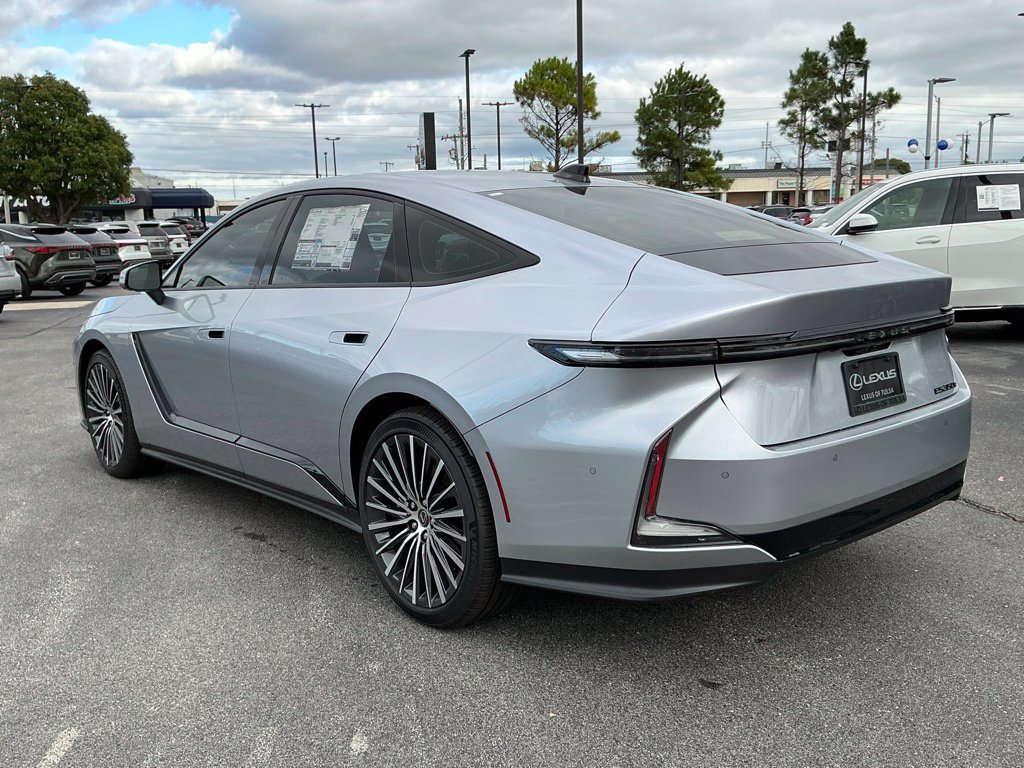 New 2026 Lexus ES 350e w/ Accessory Package (Z1) FWD image 5