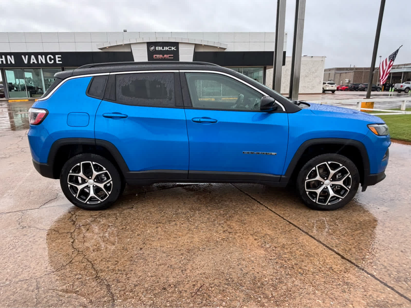 Used 2024 Jeep Compass Limited AWD/4WD image 8