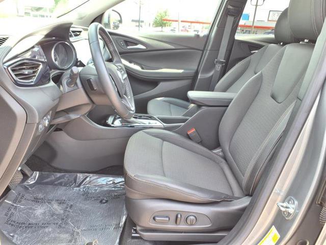 Used 2023 Buick Encore GX Select w/ Sport Touring Package image 12
