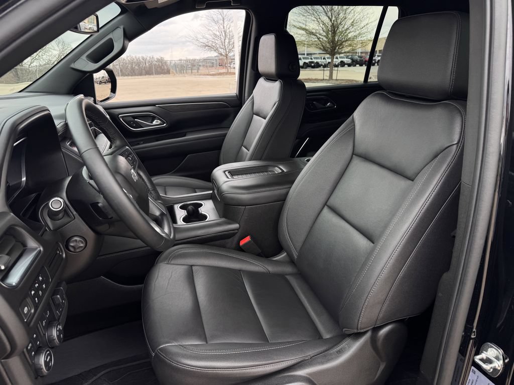 Used 2023 Chevrolet Tahoe Z71 w/ Z71 Off-Road Package AWD/4WD image 24