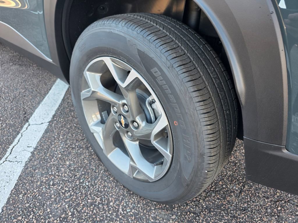 New 2026 Chevrolet Trax LT image 25