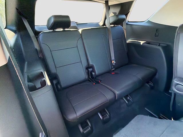 Used 2021 Chevrolet Traverse Premier image 21
