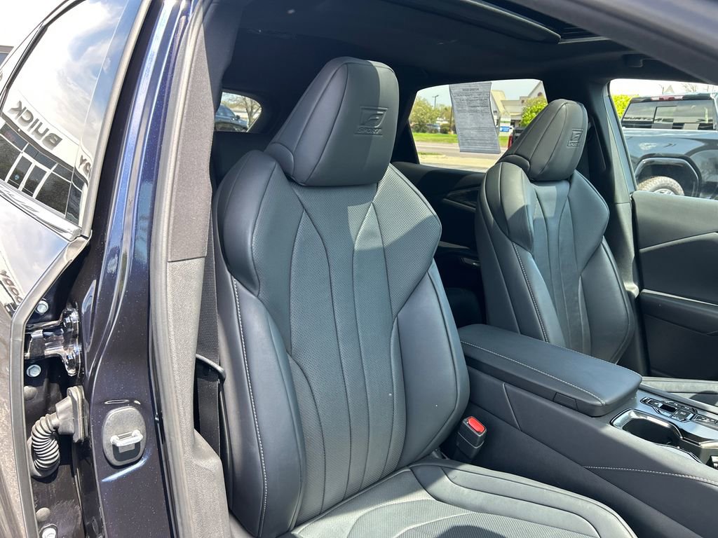 Used 2023 Lexus RX 350 F Sport w/ Accessory Package (Z1) AWD/4WD image 38