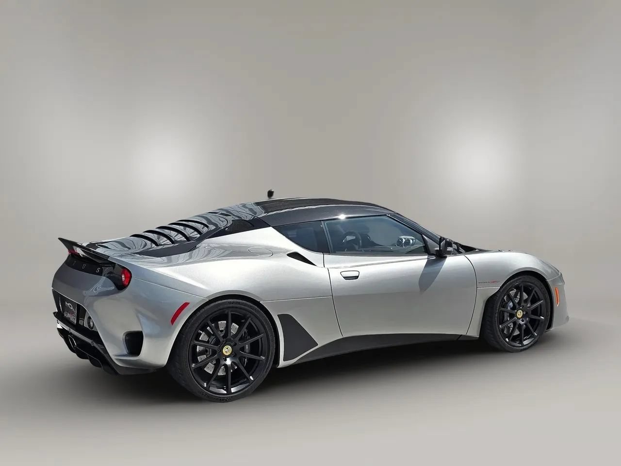 Used 2021 Lotus Evora RWD image 4