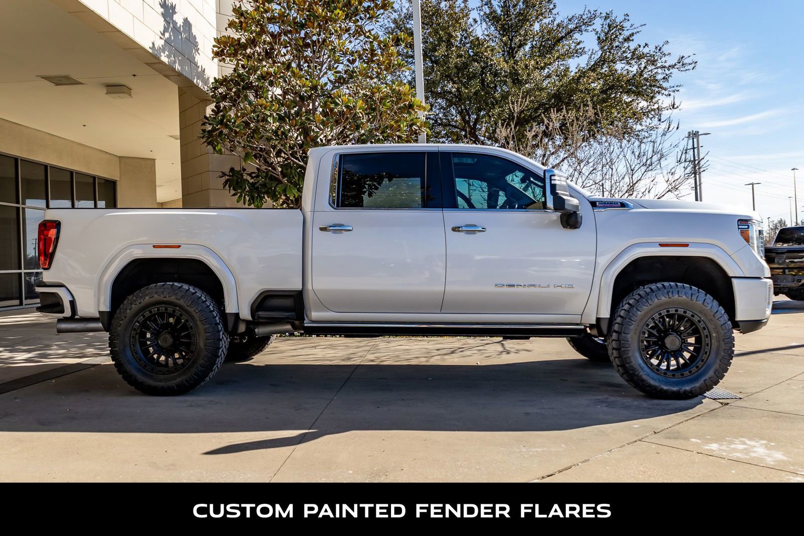 Used 2021 GMC Sierra 2500 Denali w/ Denali Ultimate Package image 11