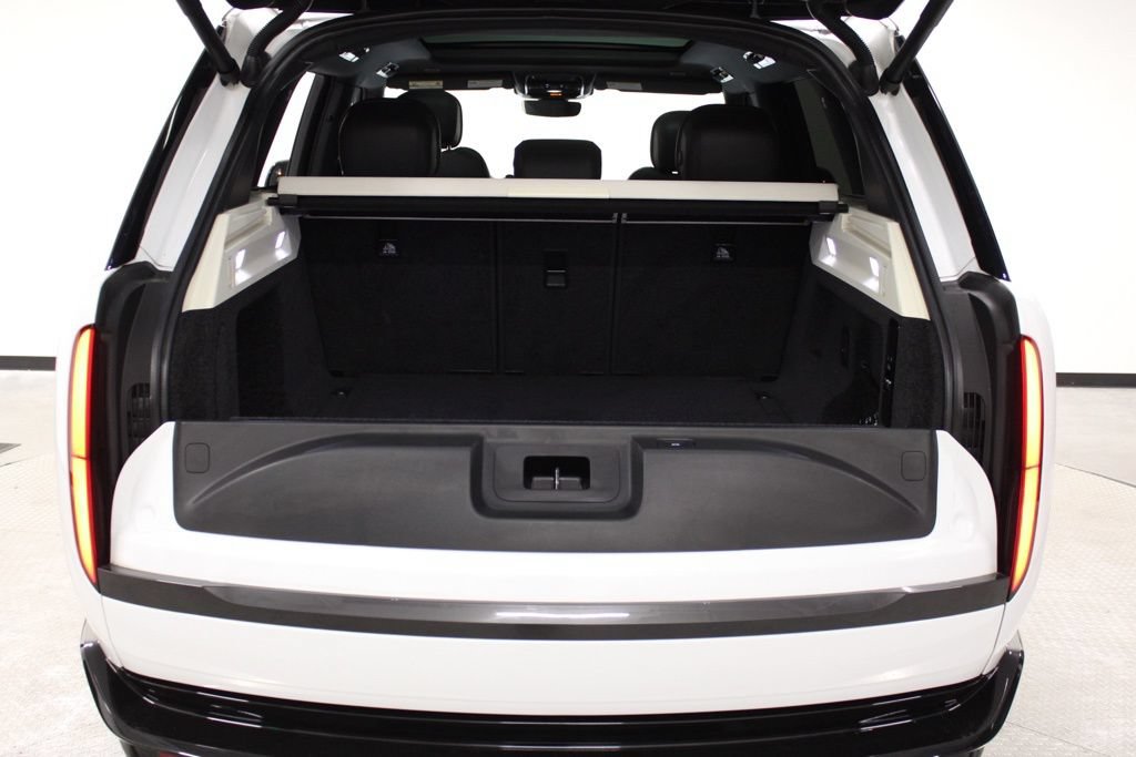 Certified 2023 Land Rover Range Rover SE AWD/4WD image 43