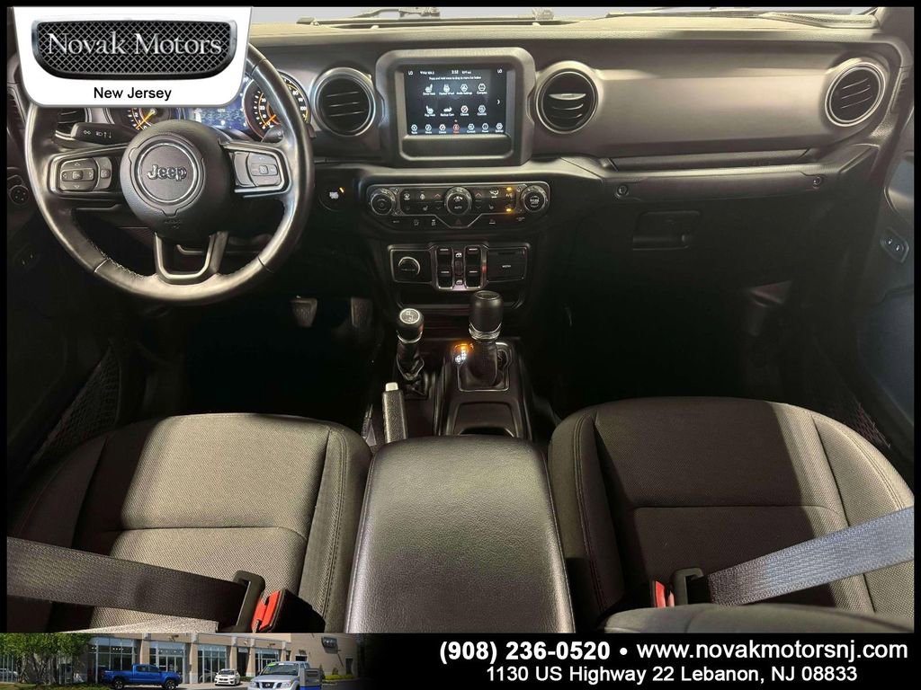 Used 2021 Jeep Gladiator Willys image 33