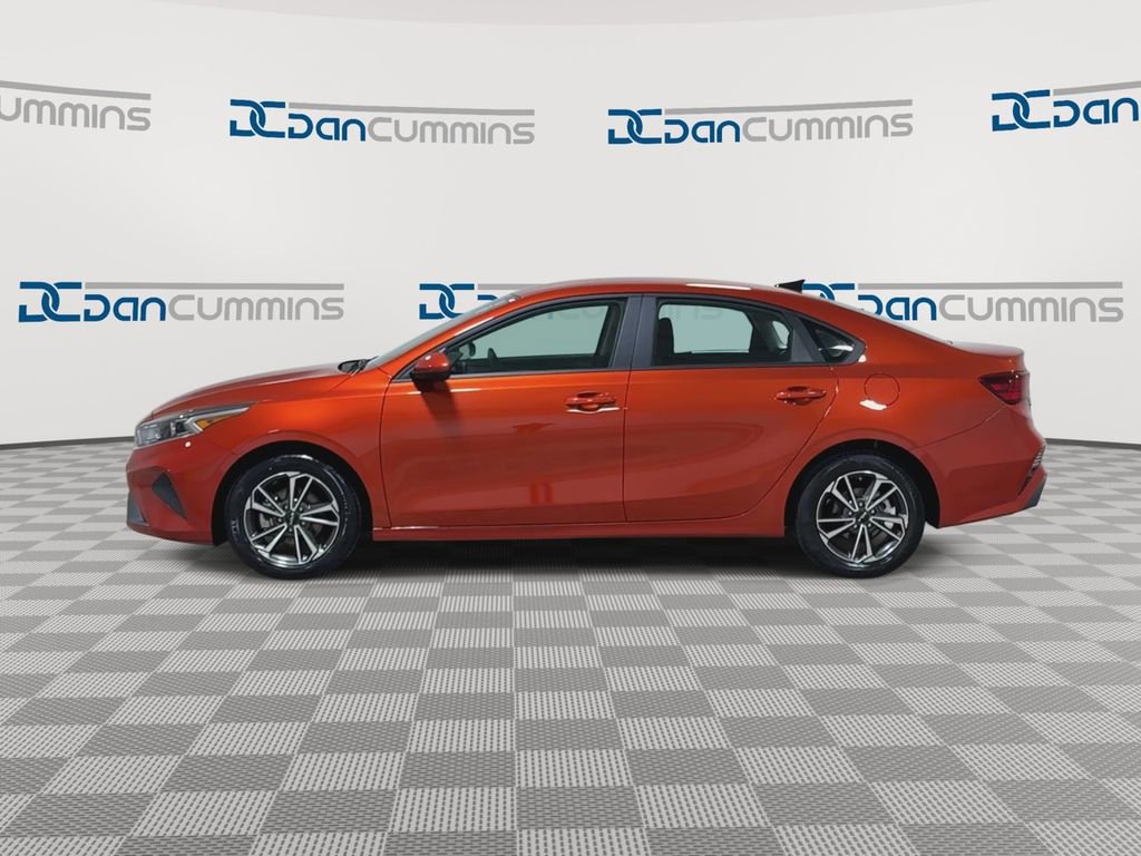Used 2022 Kia Forte LXS FWD image 5