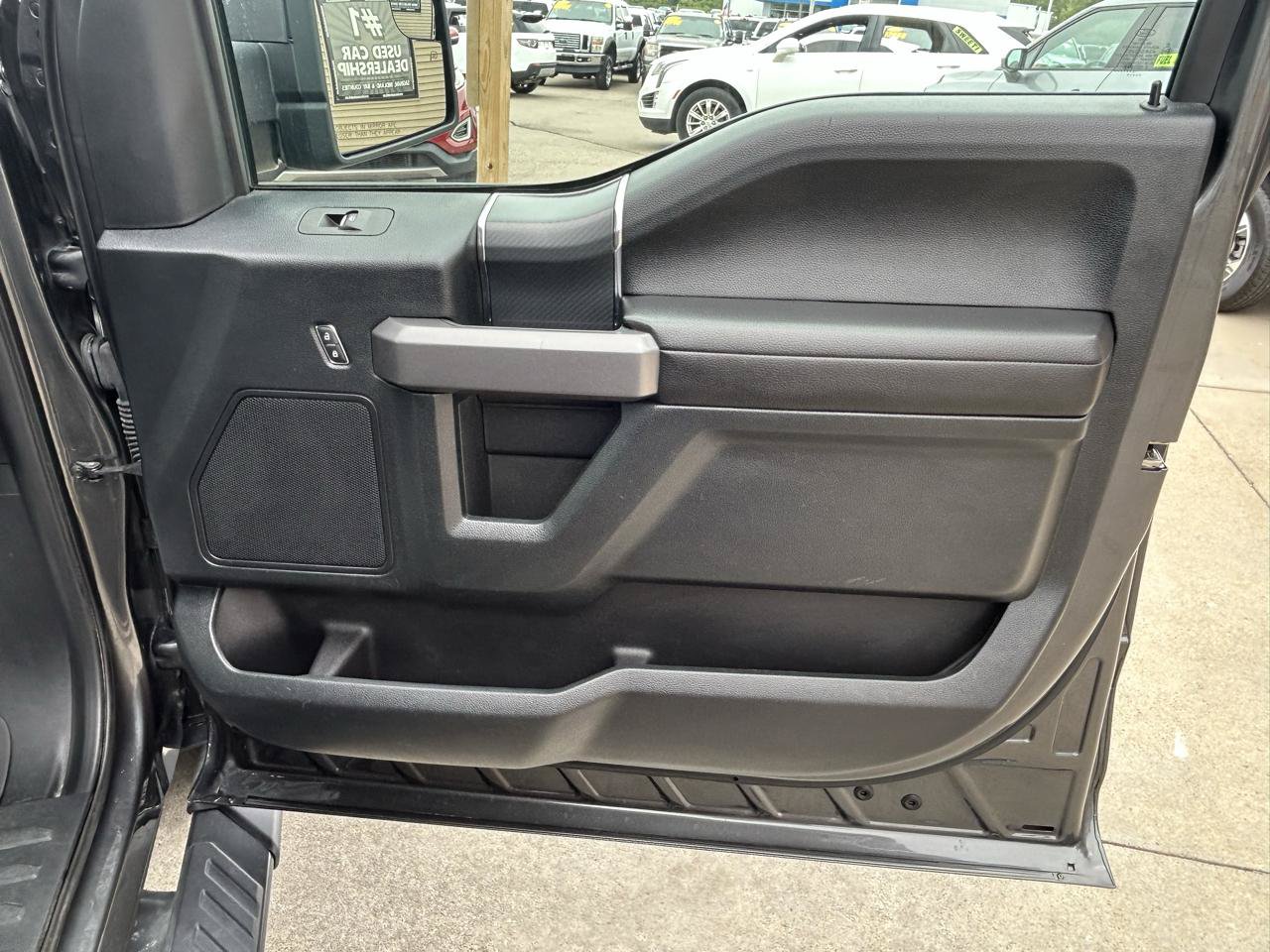 Used 2019 Ford F150 XLT w/ Equipment Group 302A Luxury AWD/4WD image 16