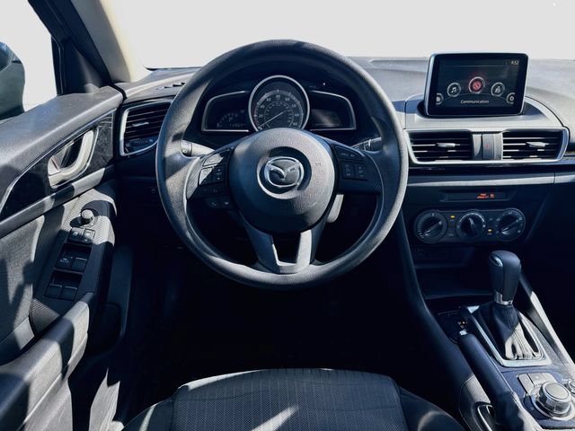 Used 2016 MAZDA MAZDA3 i Sport FWD image 25