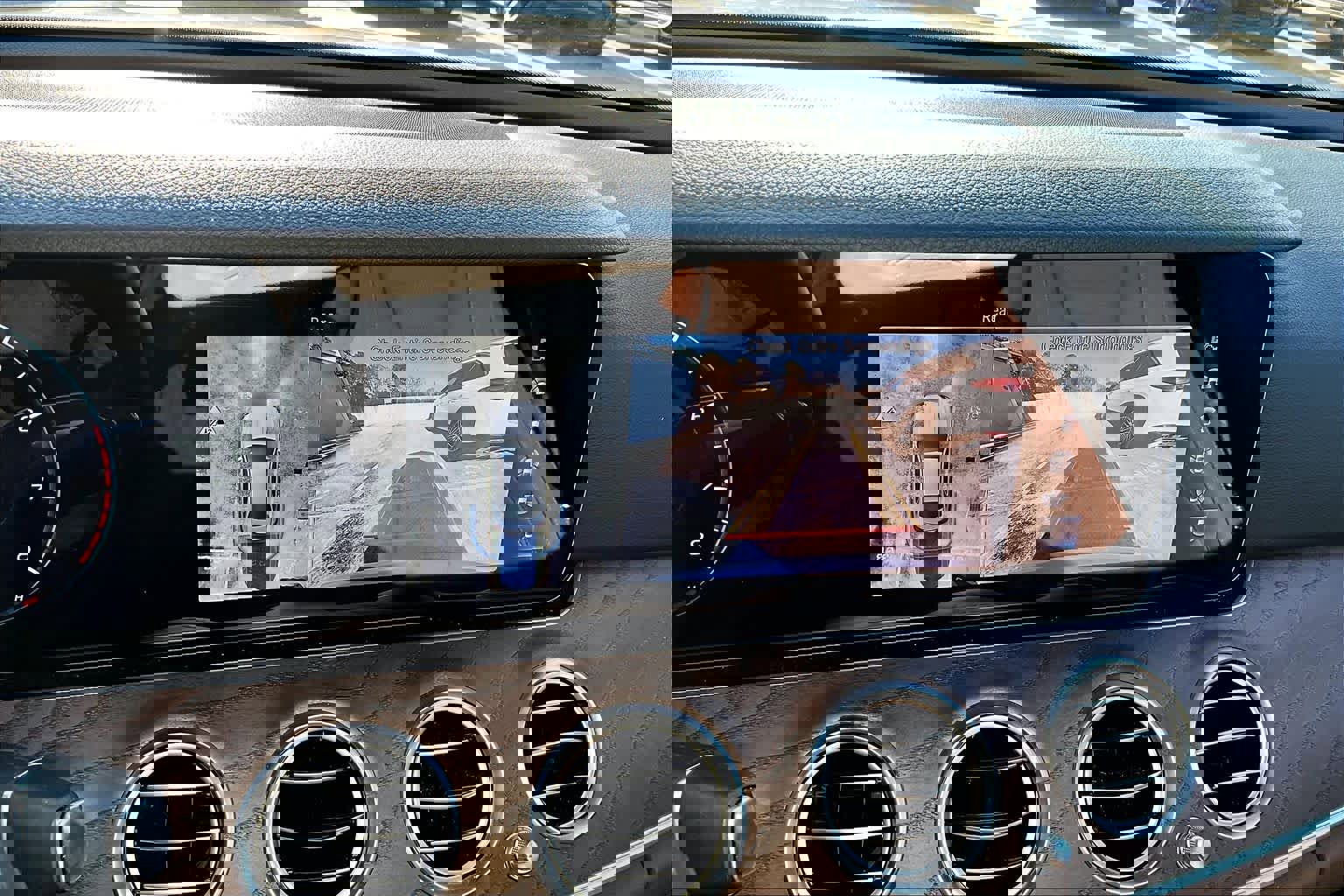 Used 2022 Mercedes-Benz E 350 Sedan image 25