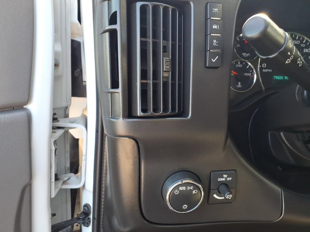 Used 2014 GMC Savana 2500 Extended RWD image 5