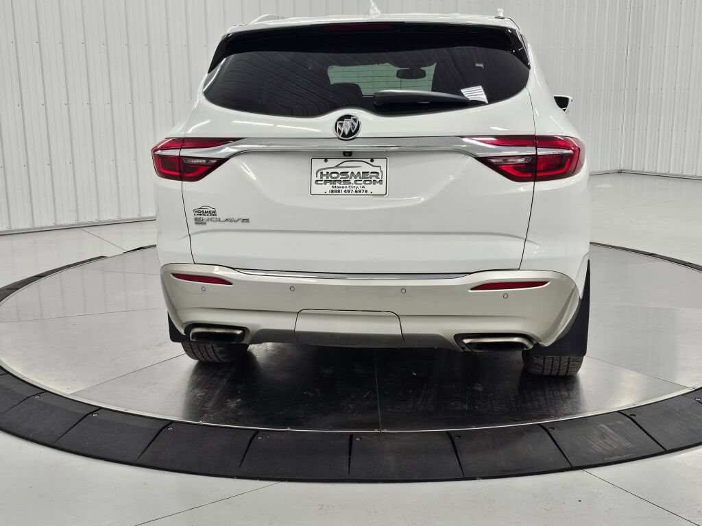 Used 2020 Buick Enclave Essence w/ Sound and Sites Package AWD/4WD image 4