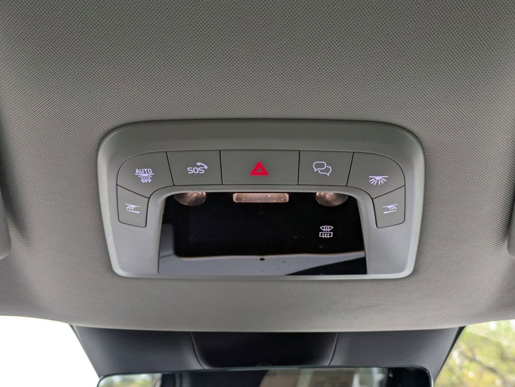 Certified 2025 Volvo EX90 Ultra w/ Protection Package Premier image 27