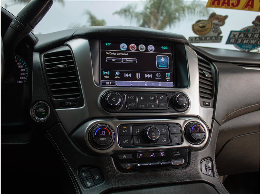 Used 2017 Chevrolet Suburban Premier image 14