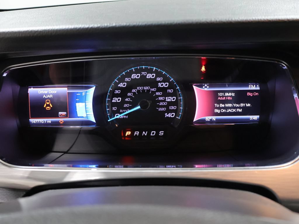 Used 2014 Ford Taurus SEL w/ Equipment Group 201A FWD image 39