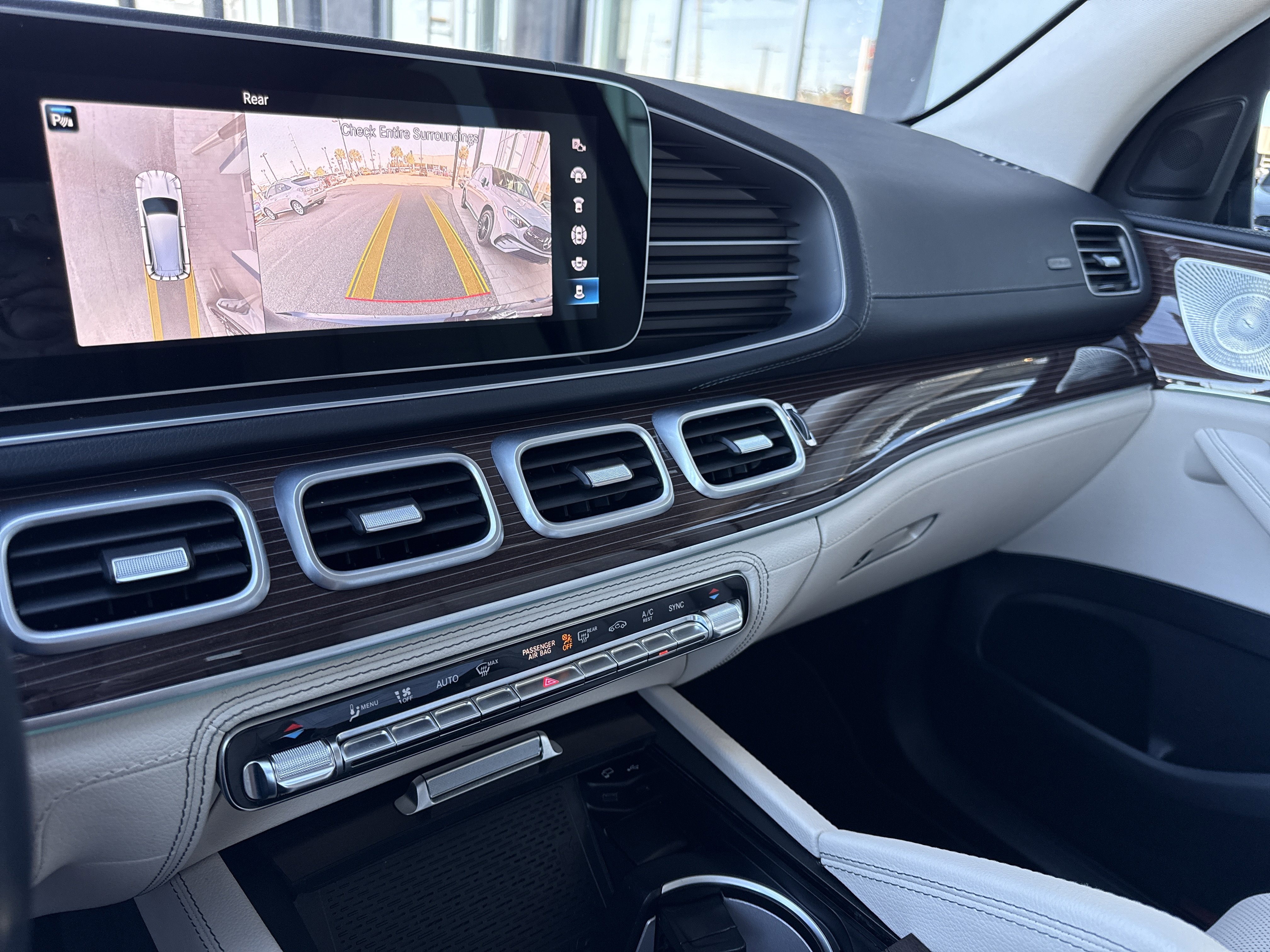 Certified 2023 Mercedes-Benz GLS 450 4MATIC image 9