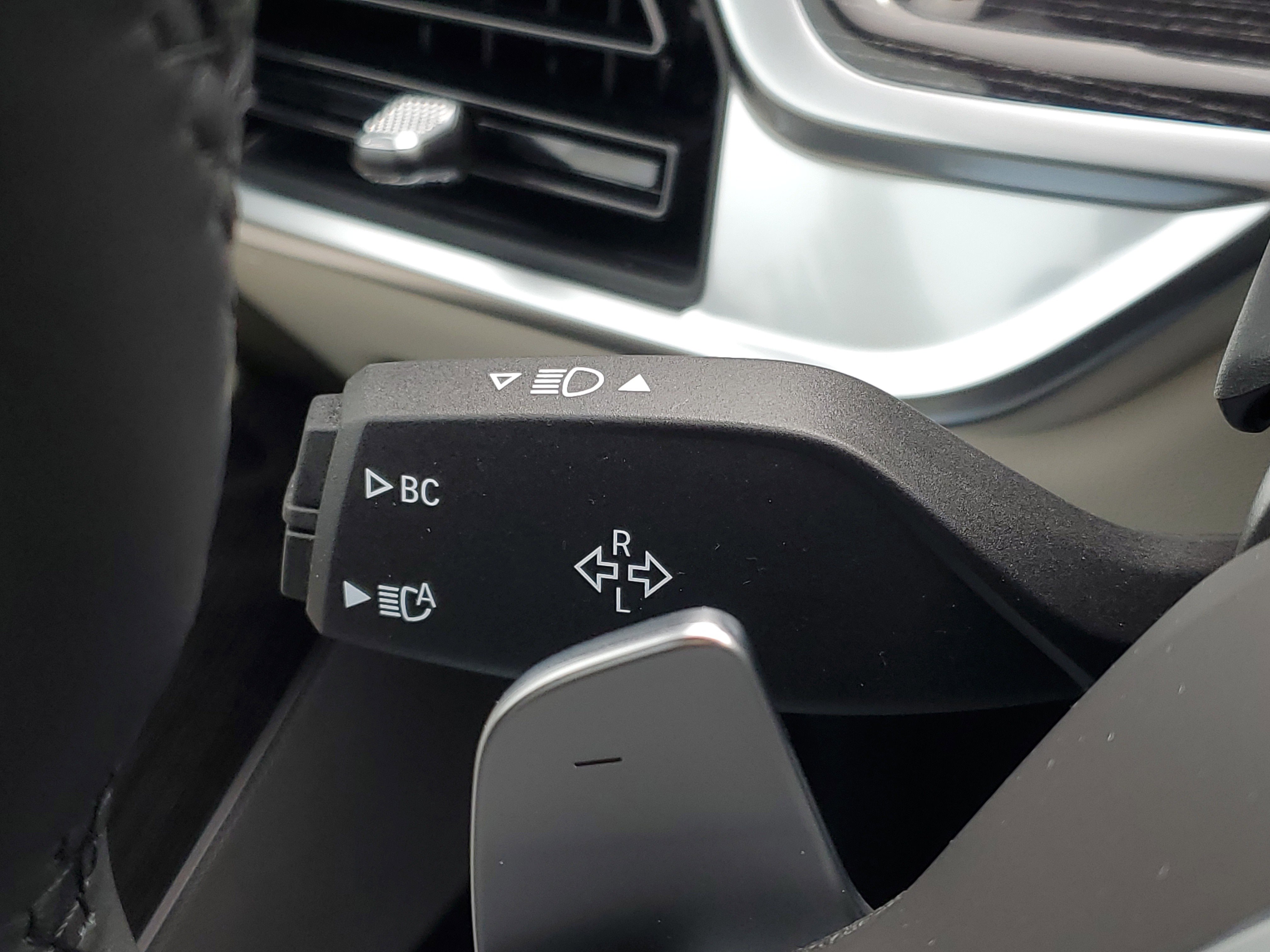 New 2026 BMW X7 xDrive40i w/ Executive Package image 14