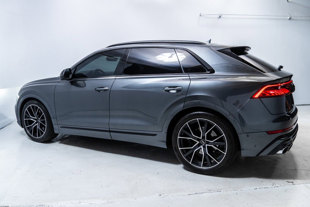 Used 2021 Audi SQ8 Prestige w/ Prestige Package image 2