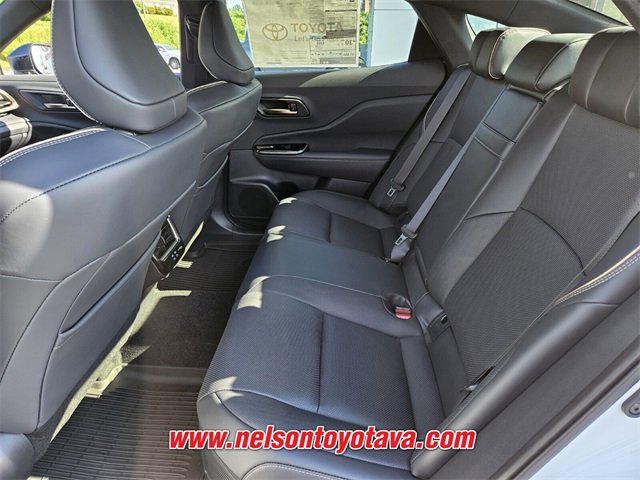 New 2026 Toyota Crown Platinum image 6